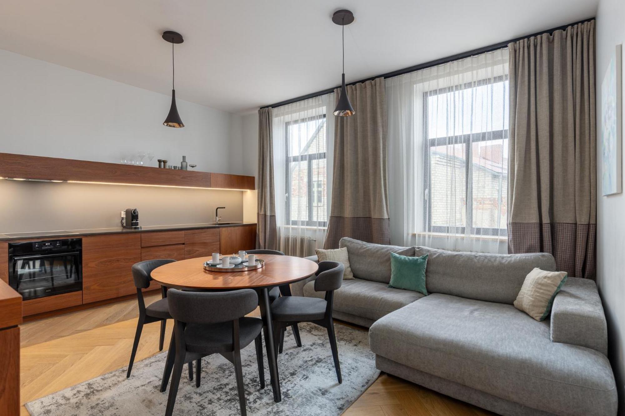 Roze Brivzemnieka Apartments 利耶帕亚 外观 照片