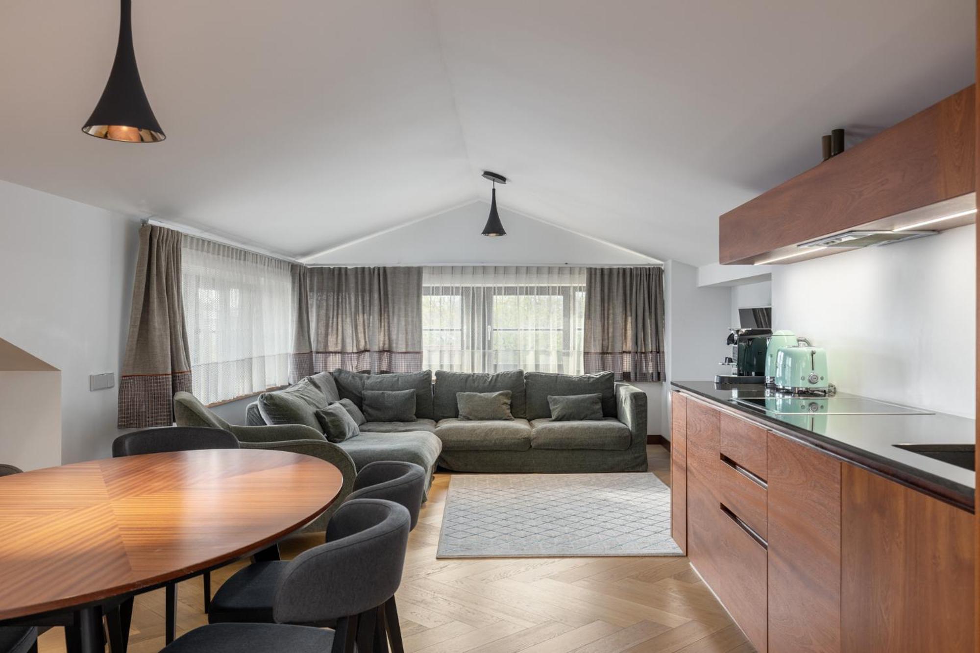 Roze Brivzemnieka Apartments 利耶帕亚 外观 照片